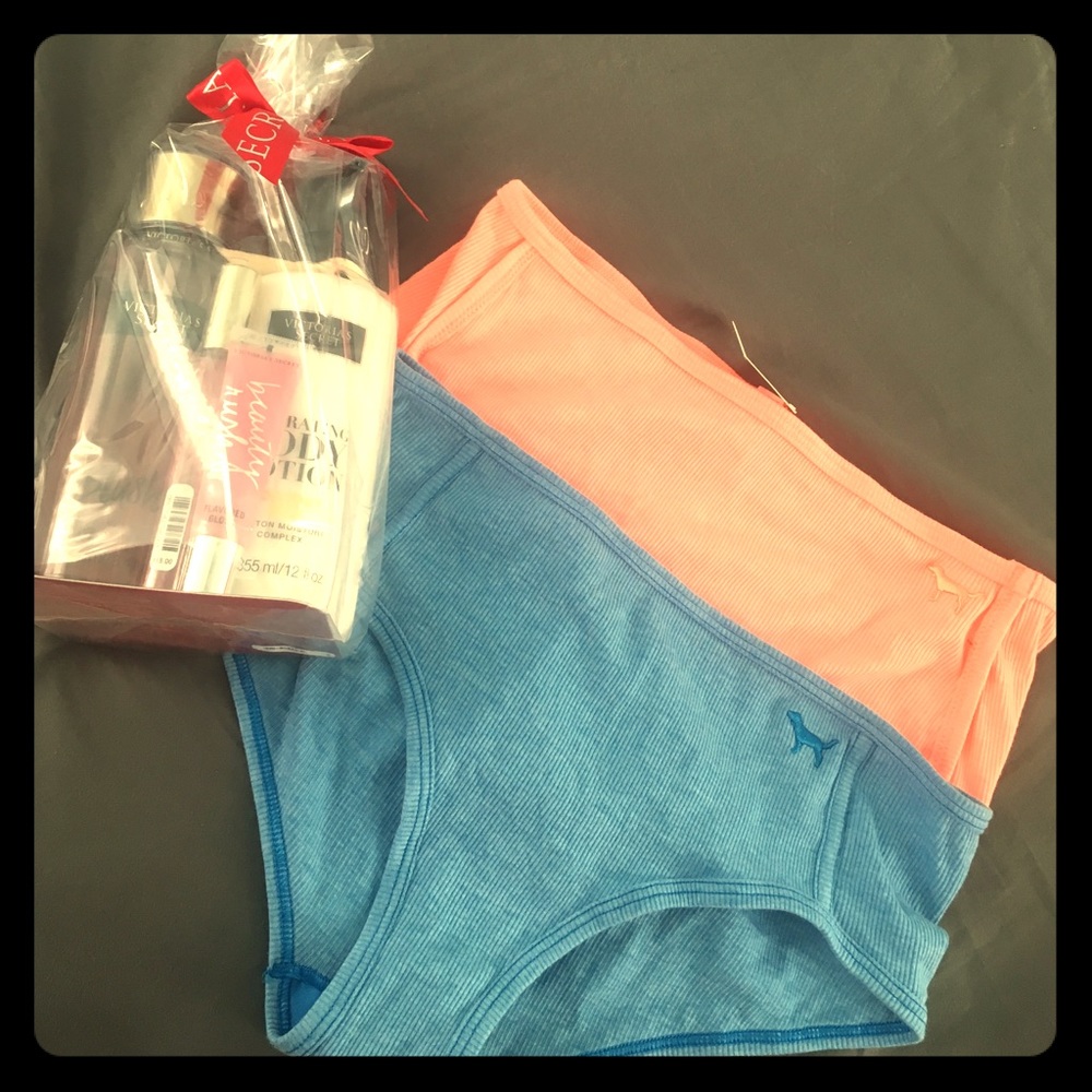 Victoria secret panties & bodywash