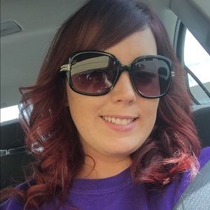 Meet your Posher, Jen