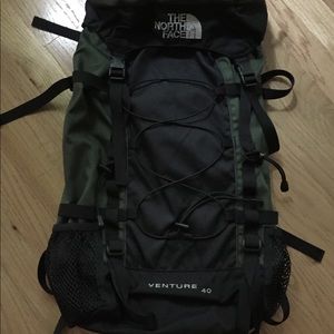 North Face Venture 40 Trail backpack