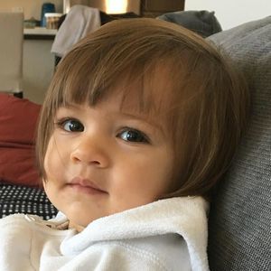 Meet your Posher, Noémi