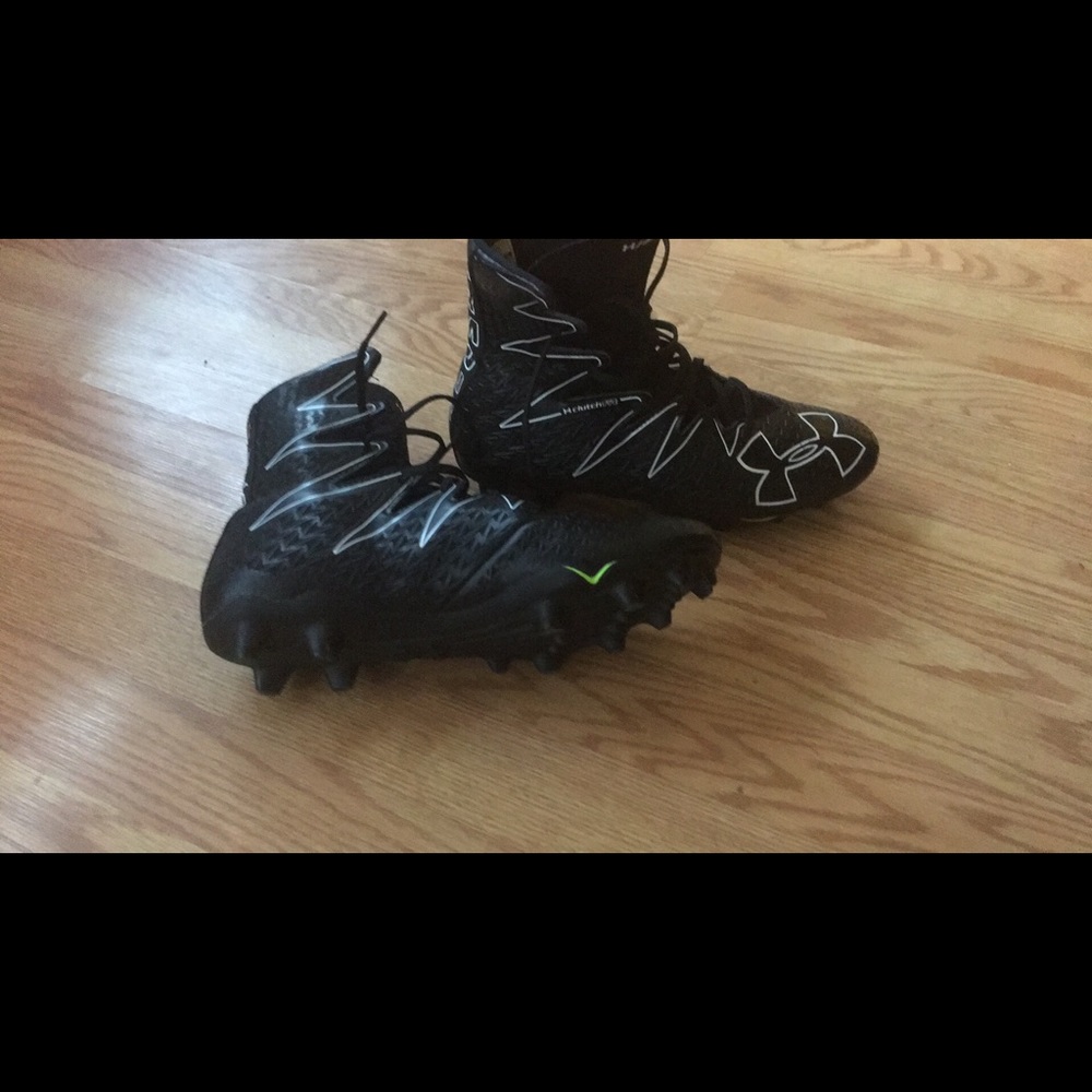 UnderArmor Highlight Lux Football Cleats