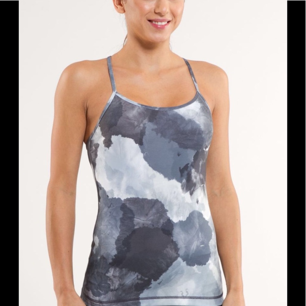 Lululemon Power Y tank in tinted canvas, size 6.