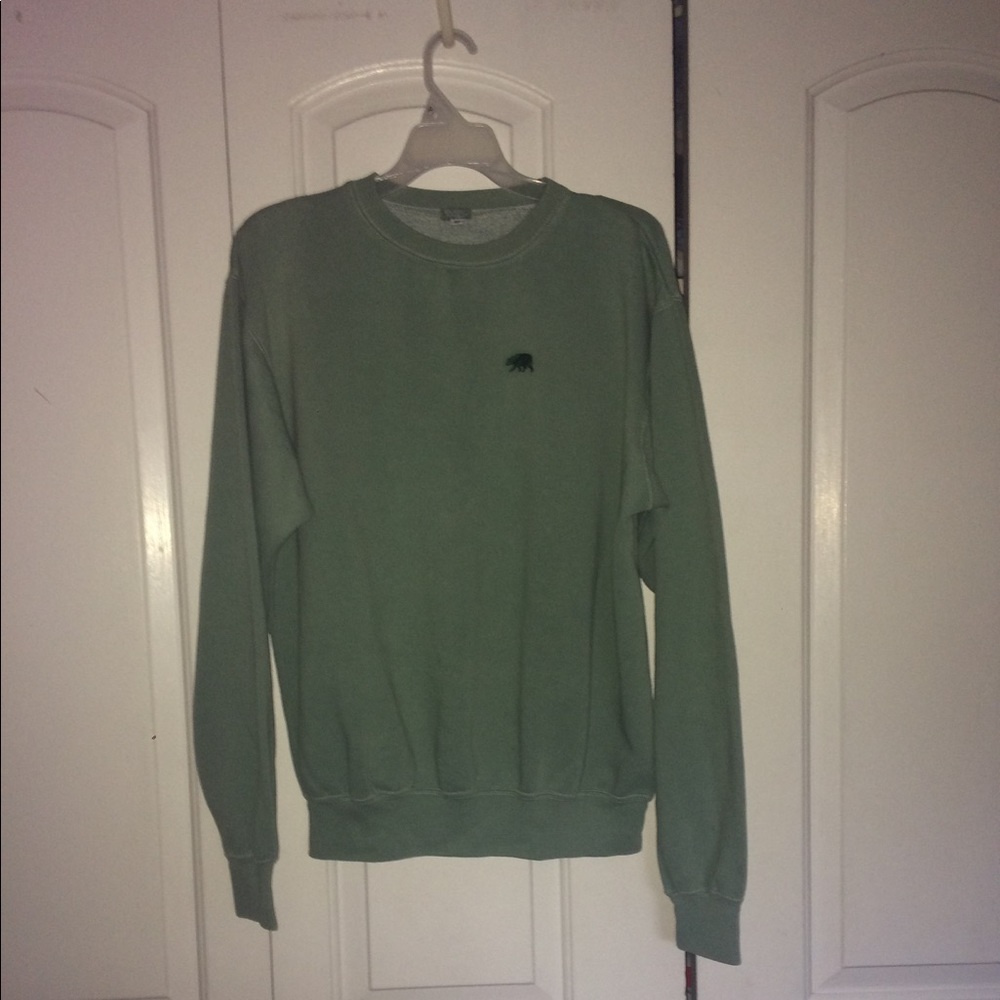 Brandy Melville Erica CA sweatshirt