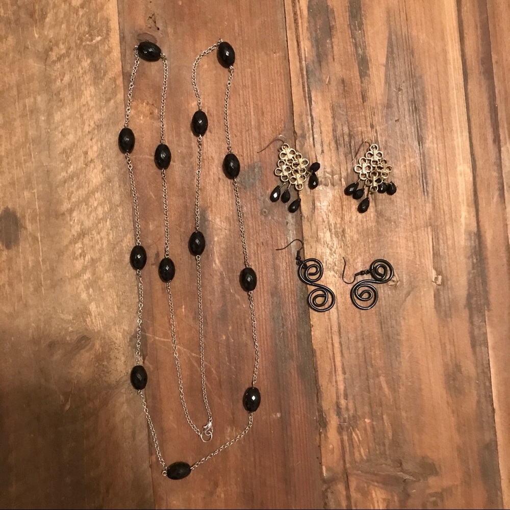 🔵 Francesca's jewelry bundle