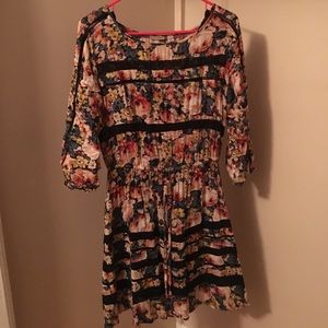 Holding horses fall dress