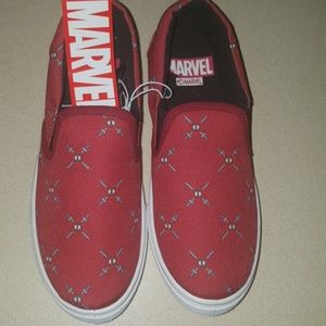 Marvel deadpool slip on sneaker