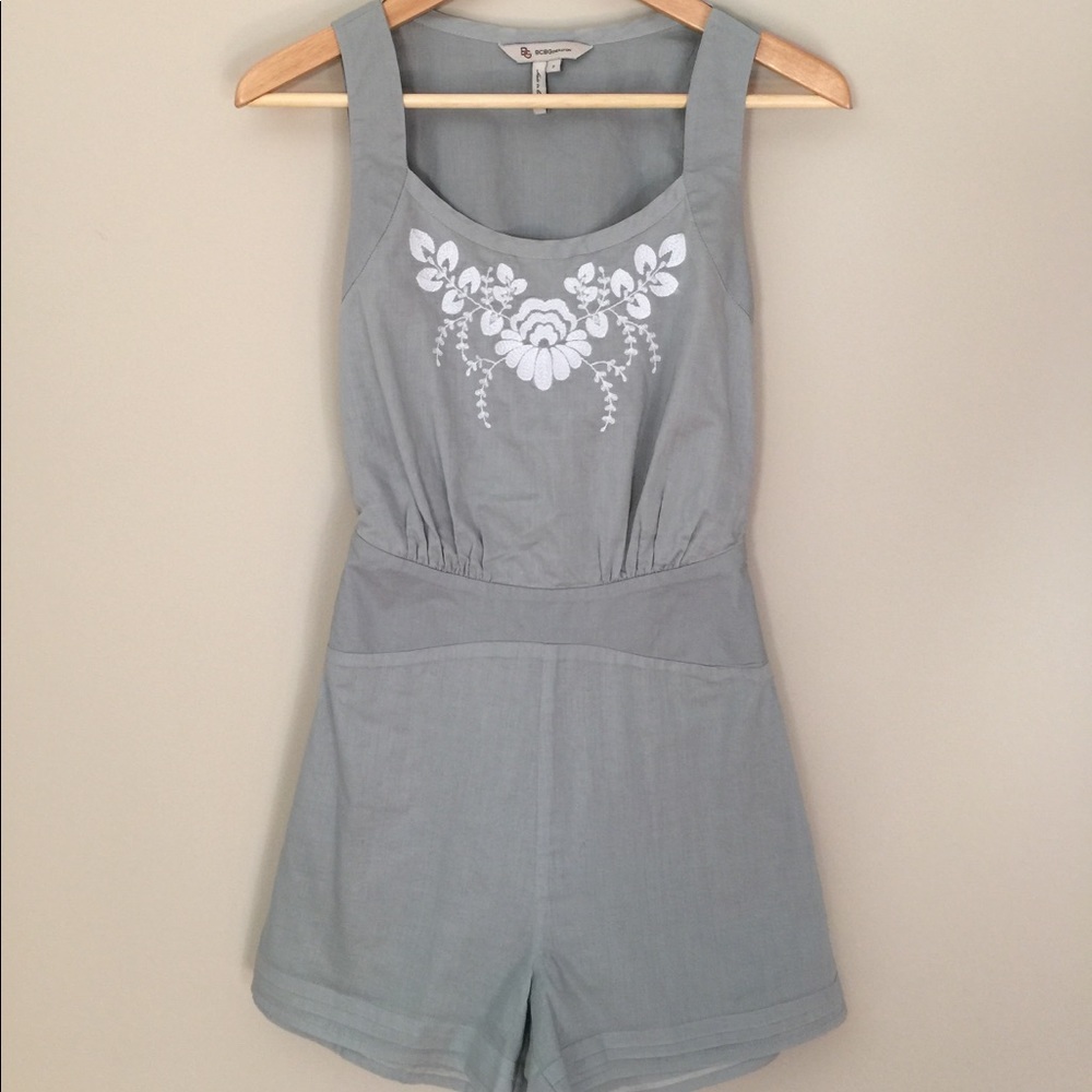 BCBG silver/green romper w/white stitching size 2