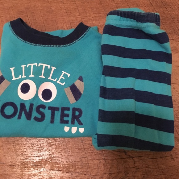 Lot of 3 18 mos Pajama Sets - 2 Carter's & 1 Koala - Picture 4 of 4