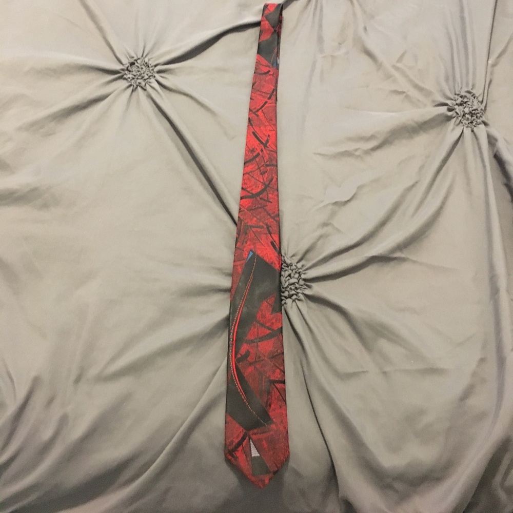 Tie