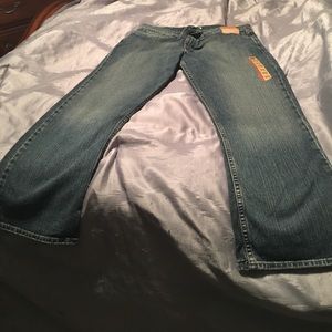 Men's Low Rise Boot a cut Jeans