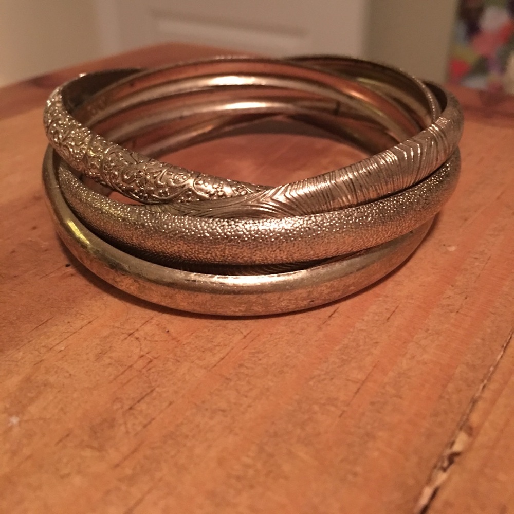 5 connected gold bangles