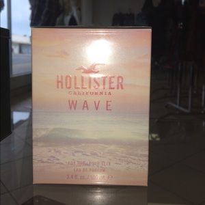 Hollister perfume