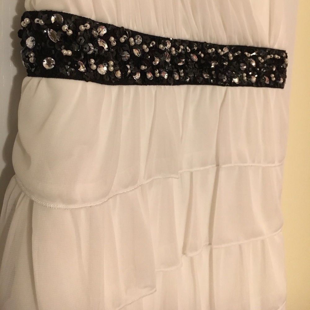 White Ruffled Dress - Picture 4 of 5