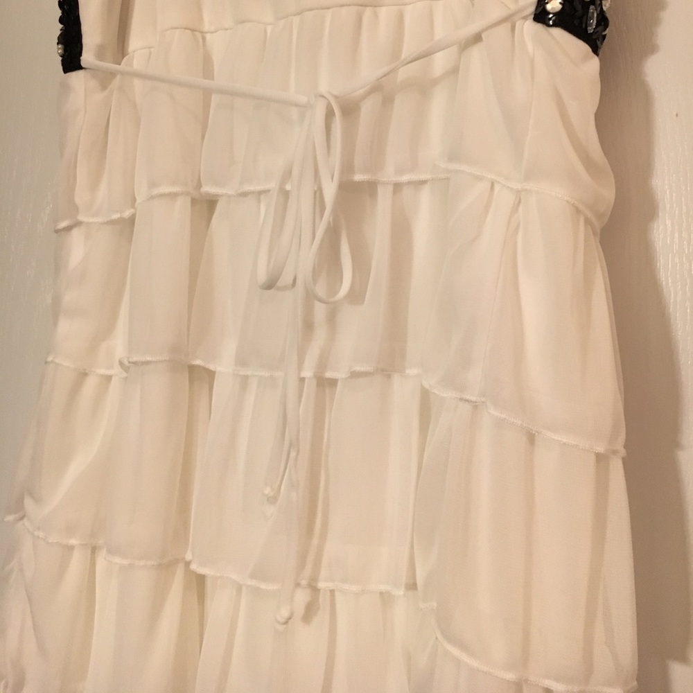 White Ruffled Dress - Picture 5 of 5