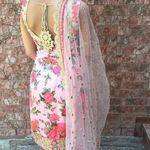 Pink Salwar suit
