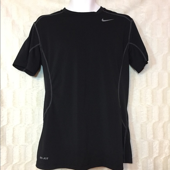 Nike Other - Nike Men's Dri-Fit Short Sleeve Shirt