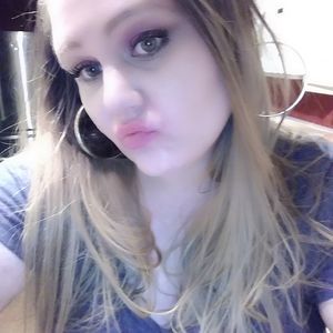 Meet your Posher, Kayli