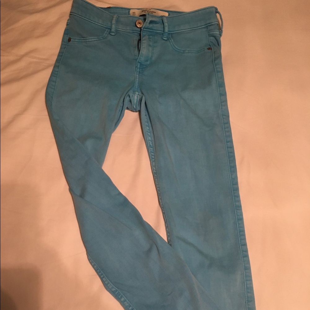 Abercrombie & Fitch skinny jeans.