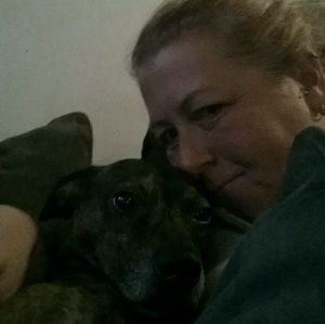 Meet your Posher, Debbie