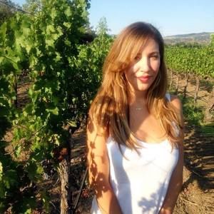 Meet your Posher, Jacqueline