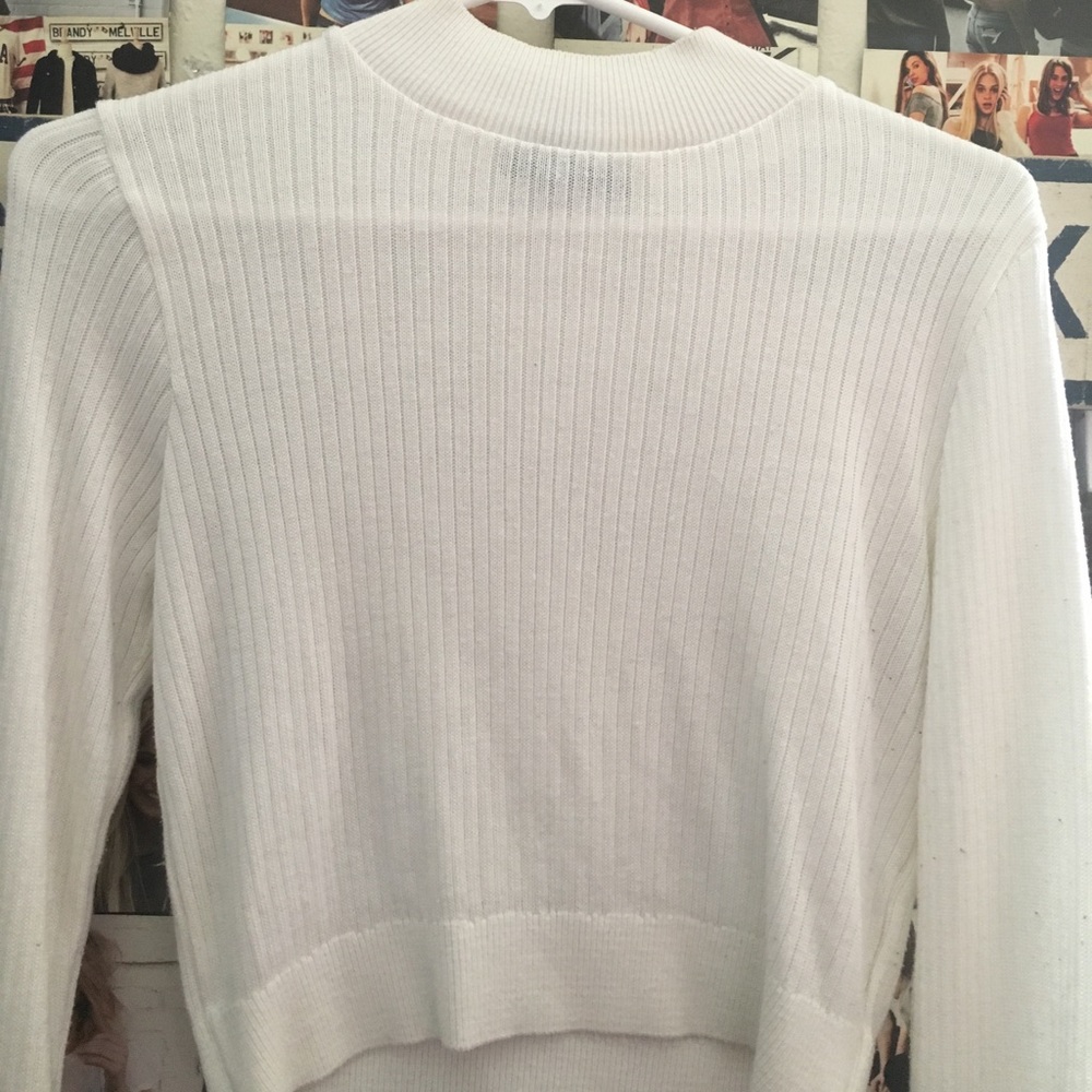 NWOT FOREVER 21 CROP TURTLENECK