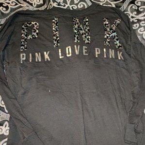 Womans VS long sleeve shirt. Wore once!