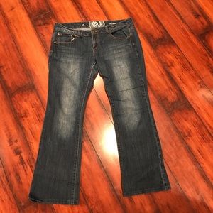 Bootcut jeans