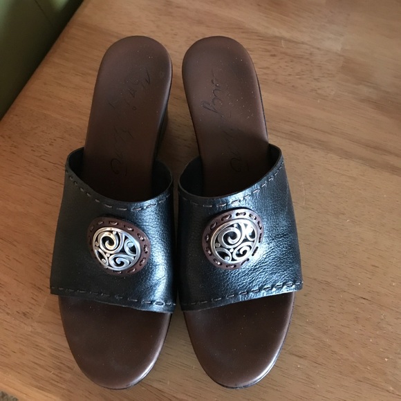 Brighton wedge slides - Picture 1 of 3