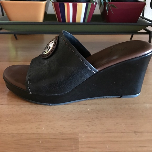 Brighton wedge slides - Picture 2 of 3