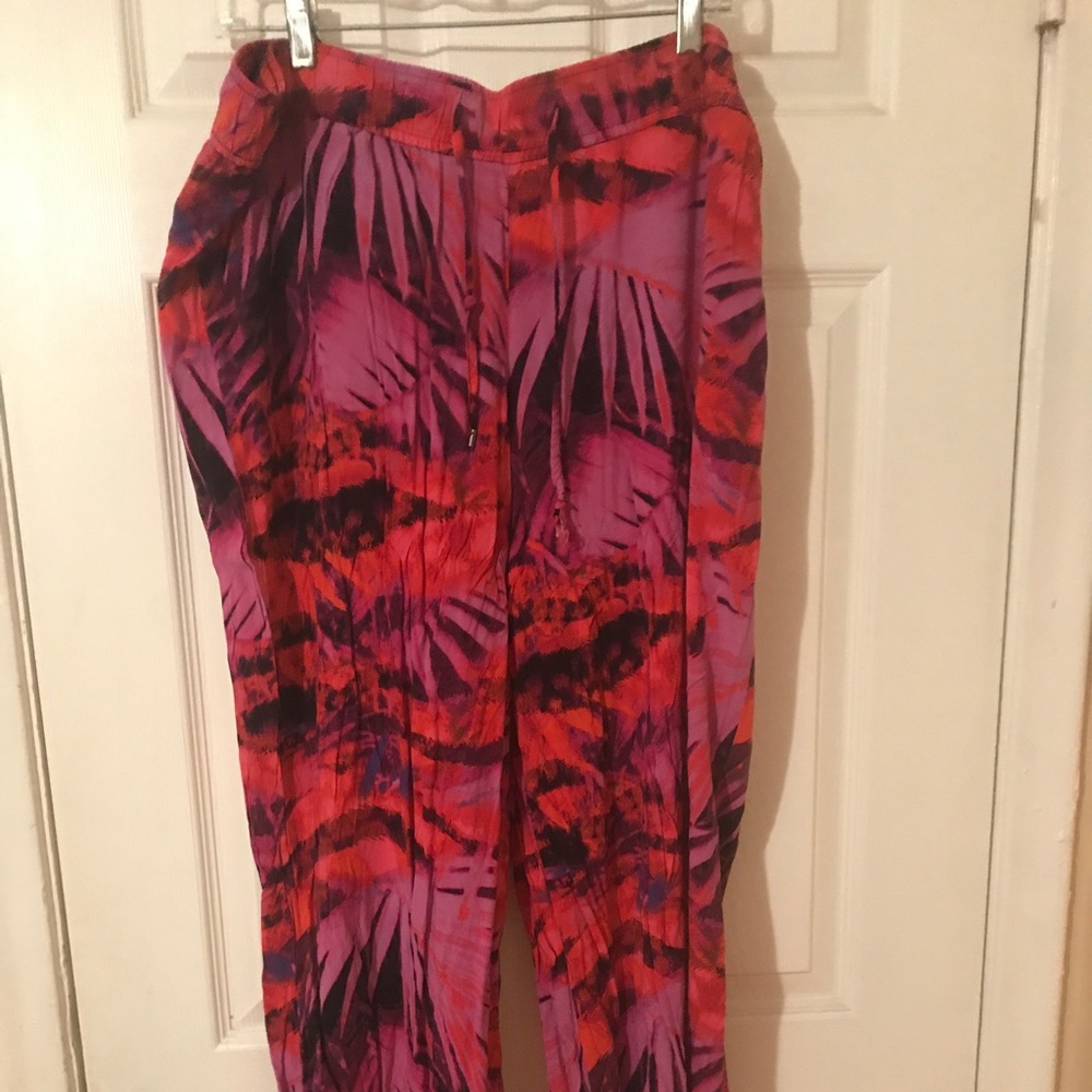 REDUCED!! printed drawstring elastic waist pants