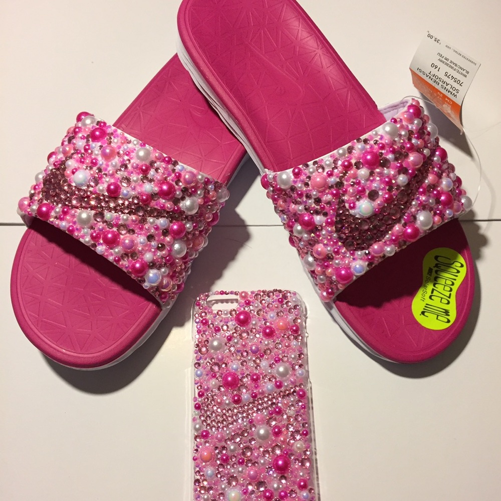 Bling Nike Slides - Picture 1 of 3