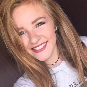 Meet your Posher, Zoe