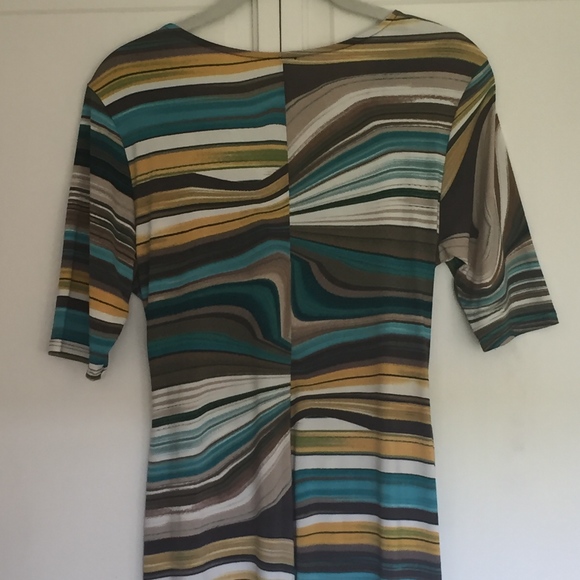 Dress - Picture 6 of 6