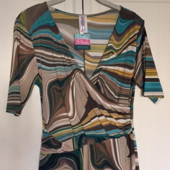 Dress - Picture 4 of 6