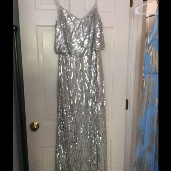Donna Morgan Sequin Gown - Picture 3 of 3