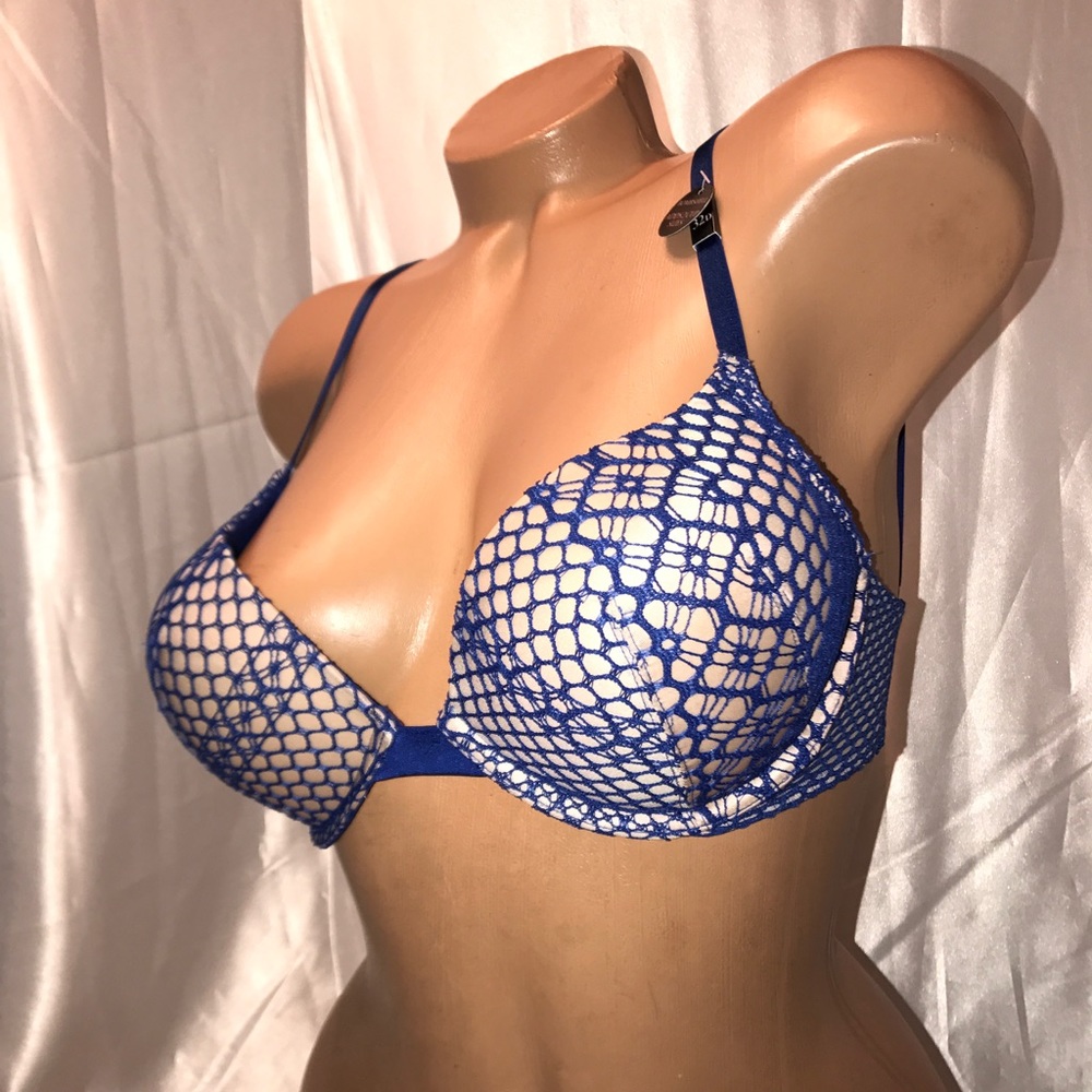 VS Bombshell Bra blue Crochet Fishnet 32D Push Up