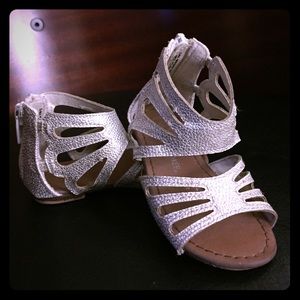 Very cute gladiator sandals!