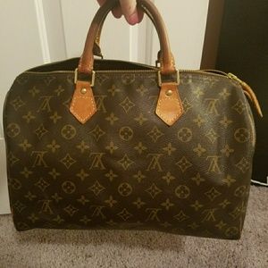 100% Authentic Louis Vuitton Speedy 35