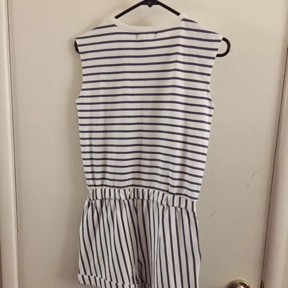 7 for All Mankind romper. New. Large. Stripes - Picture 4 of 4