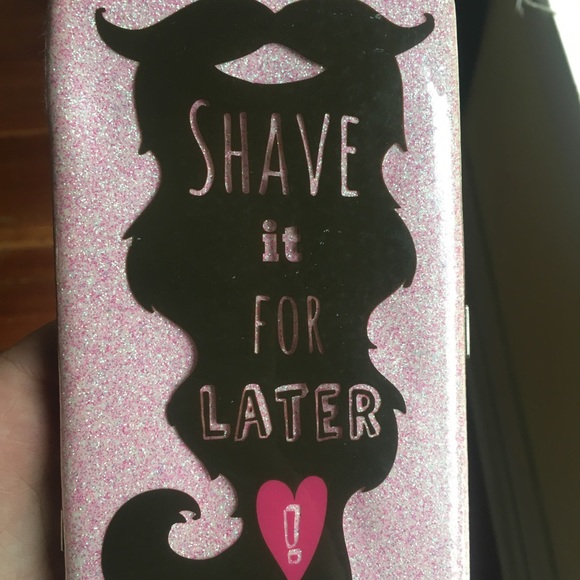 Wallet Pink and Black Rubbered glitter - Picture 1 of 3