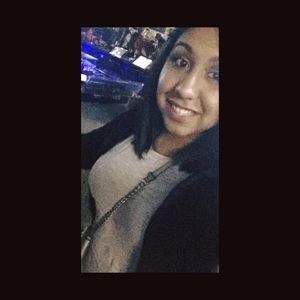 Meet your Posher, Brenda