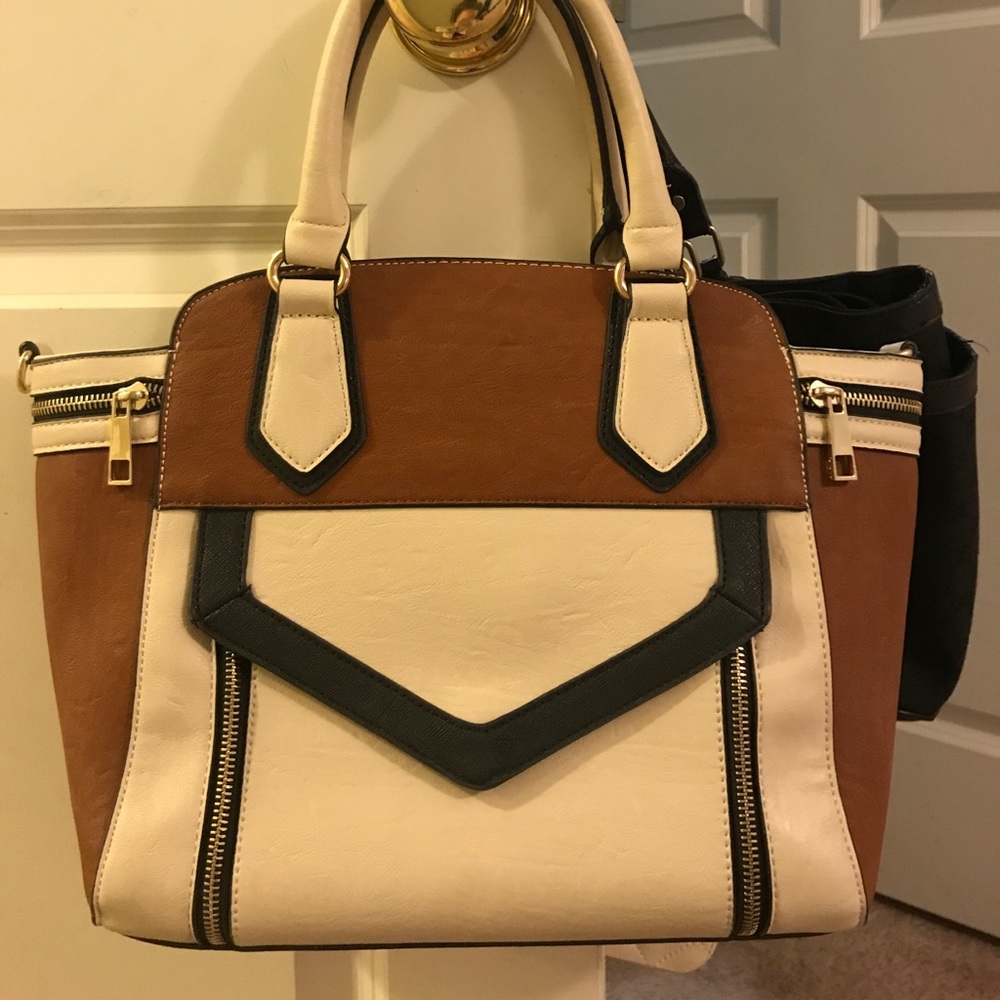 Adorable Aldo Bag