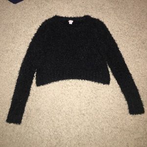 Crop top sweater