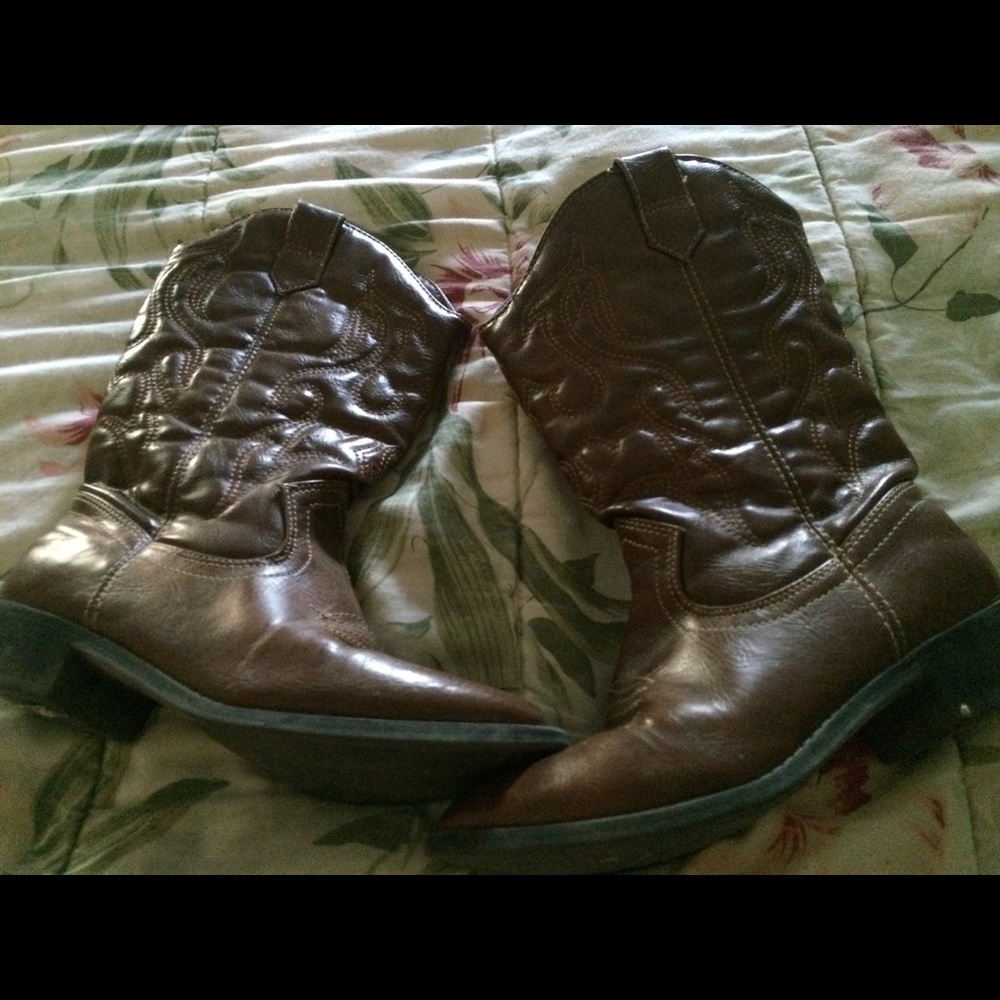 Girls Faded Glory Girls Cowboy Boots size 2
