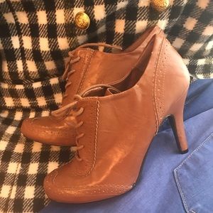 Cute and classic ankle boots