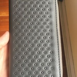 Gray Wallet!