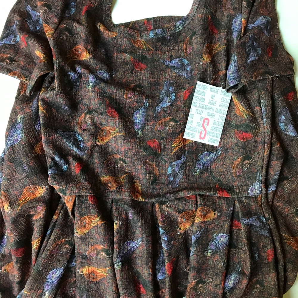 NWT LuLaRoe Small Amelia Dress