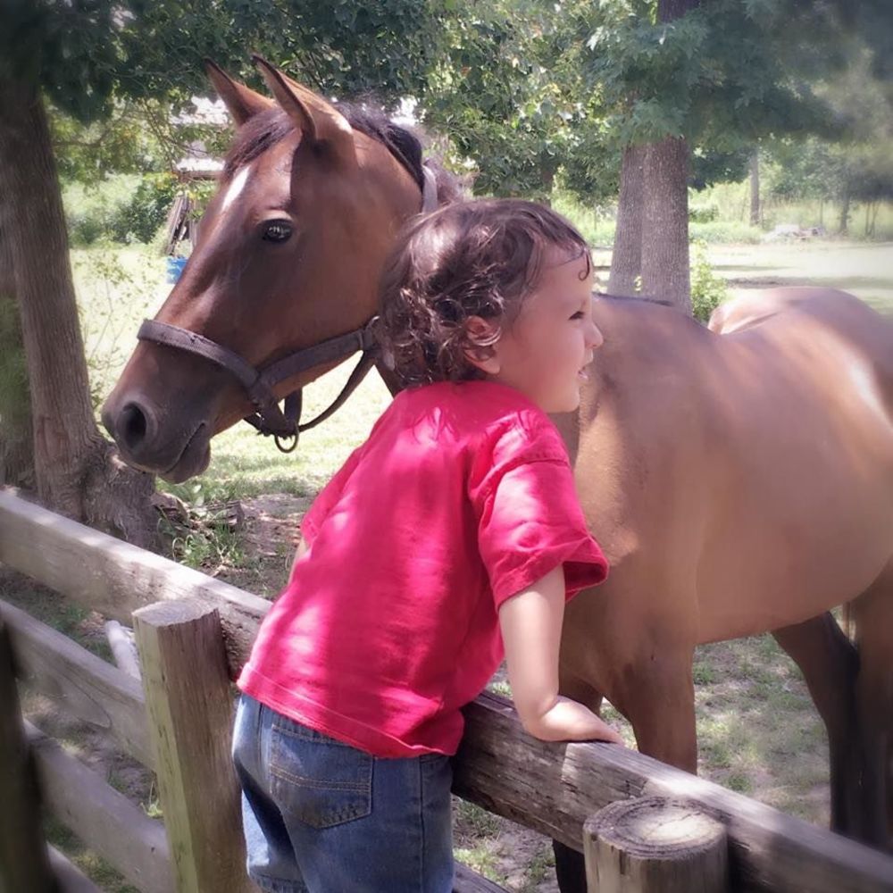 Meet your Posher, Delia