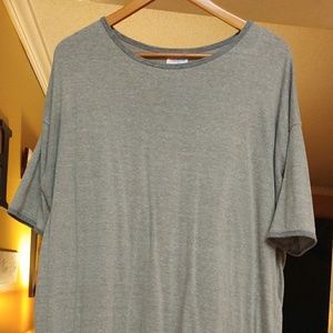 LULAROE SIZE MED IRMA ONLY WORN ONCE