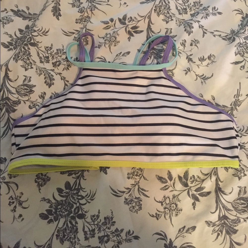 Black and white stripe bikini